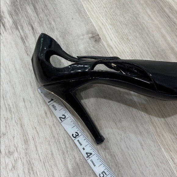 Escada Glossy Black PATENT  Leather HEELS SIZE eu 39 US SIZE 8.5 - Picture 5 of 8